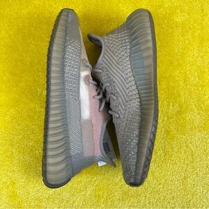 adidas Yeezy Boost 350 V2 Sand Taupe FZ5240 Size: US M 12